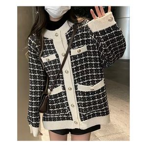 Preppy Plaid Pattern Button Up Pocket Cardigan